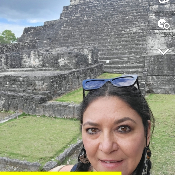 Meet your Posher, Ilsa - Picture 9 of 11